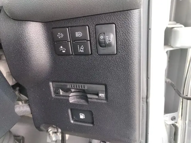 トヨタ コースター SDG-XZB70(2WD)の写真18