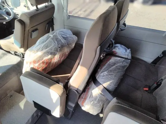 トヨタ コースター SDG-XZB70(2WD)の写真22