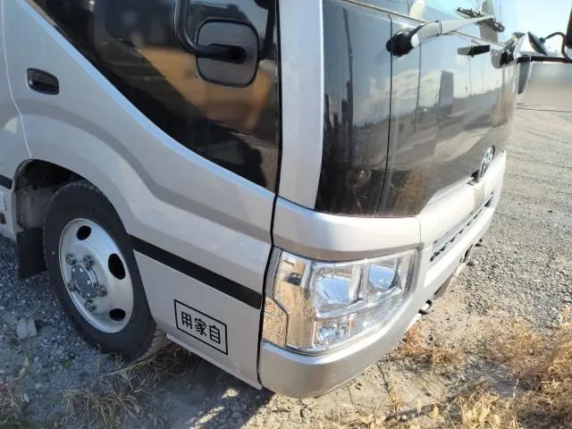 トヨタ コースター SDG-XZB70(2WD)の写真24