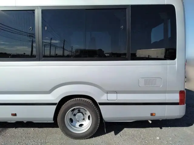 トヨタ コースター SDG-XZB70(2WD)の写真28