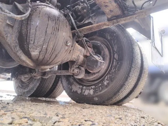 ＵＤ クオン ADG-CW4YL(2WD)の写真32