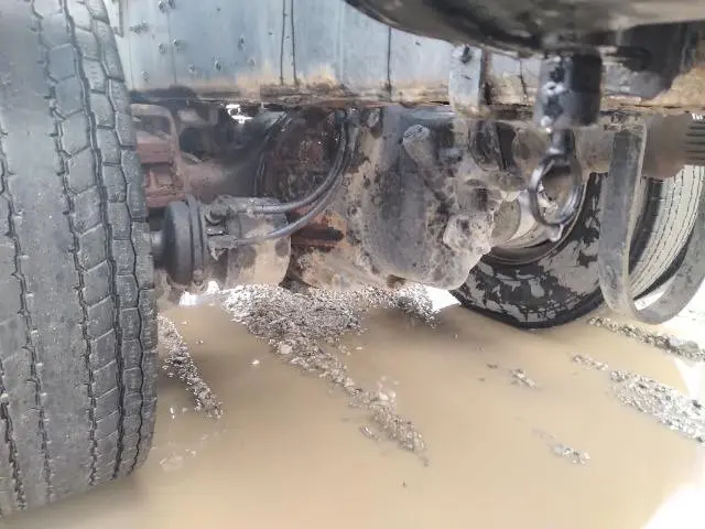 ＵＤ クオン ADG-CW4YL(2WD)の写真35