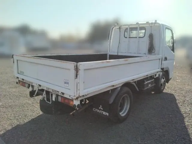 三菱 キャンターガッツ KG-FB70AA(2WD)の写真5