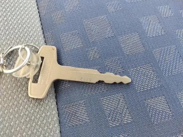 三菱 キャンターガッツ KG-FB70AA(2WD)の写真7