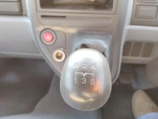 三菱 キャンターガッツ KG-FB70AA(2WD)の写真11