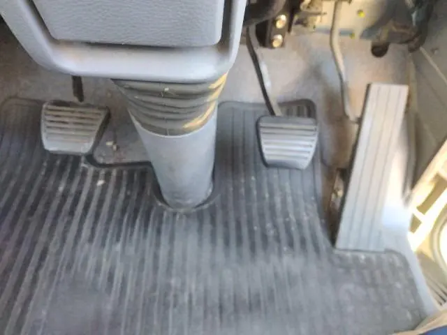 三菱 キャンターガッツ KG-FB70AA(2WD)の写真14