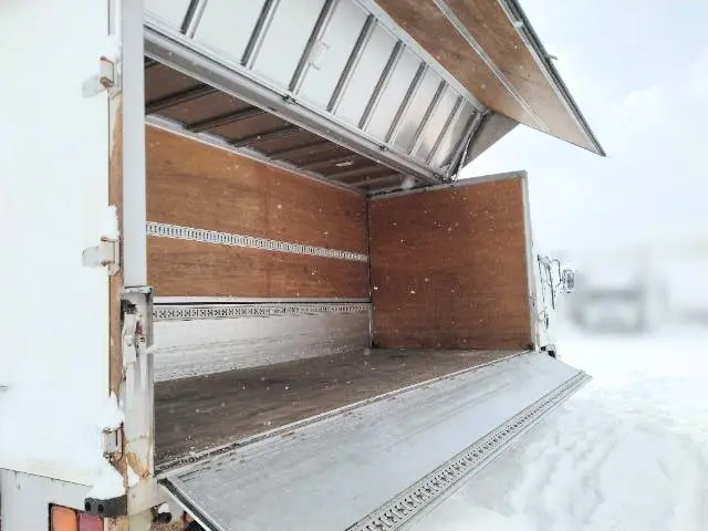 いすゞ フォワード PKG-FRR90S2(2WD)の写真19