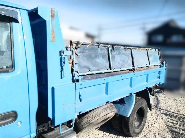 いすゞ エルフ KC-NKR66ED(2WD)の写真18