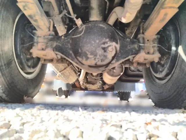 いすゞ エルフ KC-NKR66ED(2WD)の写真31