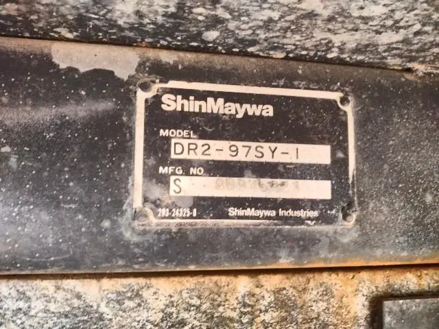 いすゞ エルフ KC-NKR66ED(2WD)の写真38