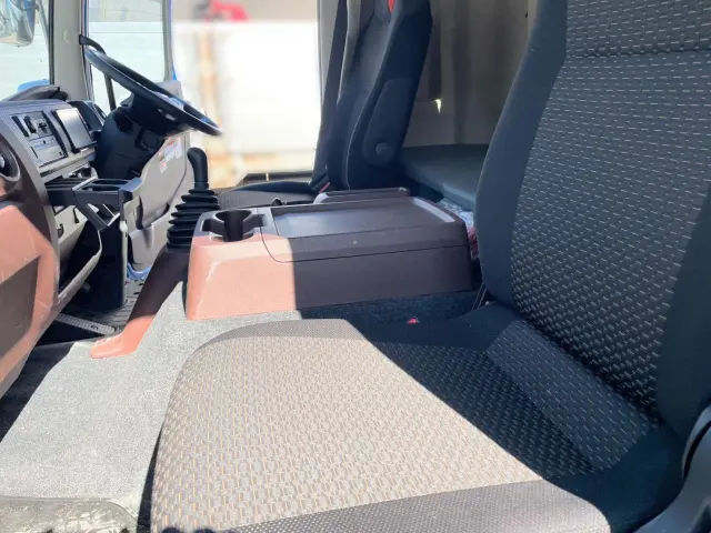 日野 レンジャー 2KG-FE2ACA(2WD)の写真14