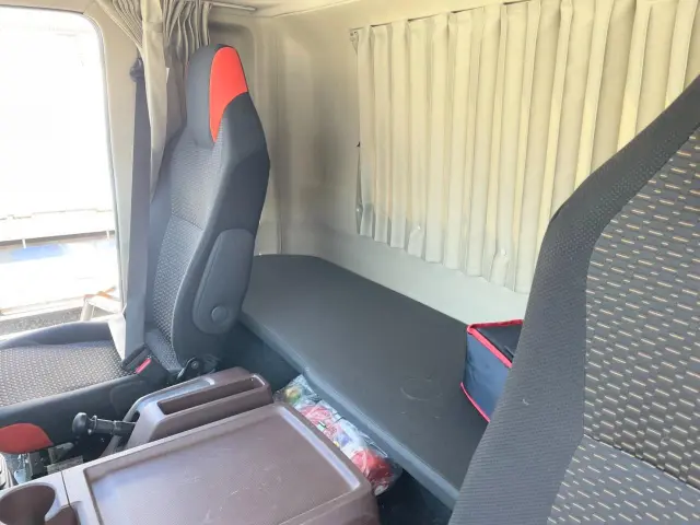 日野 レンジャー 2KG-FE2ACA(2WD)の写真15