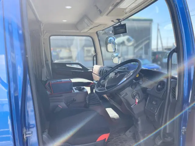 日野 レンジャー 2KG-FE2ACA(2WD)の写真18