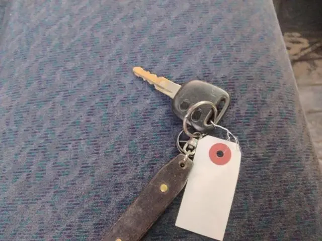 いすゞ エルフ KC-NKR71ER(2WD)の写真7