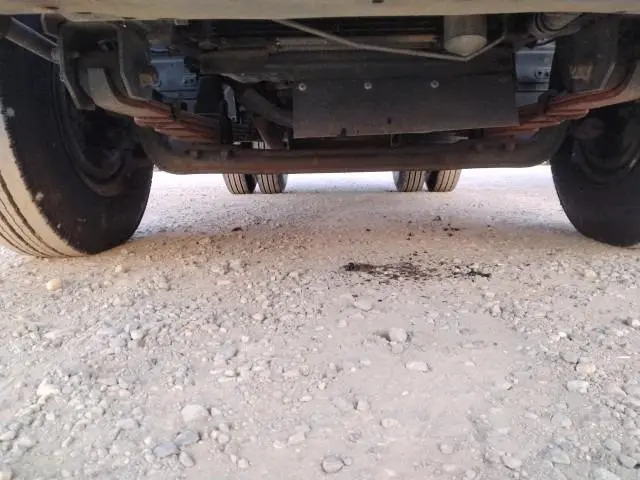 いすゞ エルフ KC-NKR71ER(2WD)の写真25