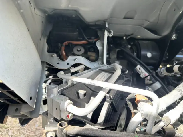 三菱 キャンター 2RG-FEA20(2WD)の写真27