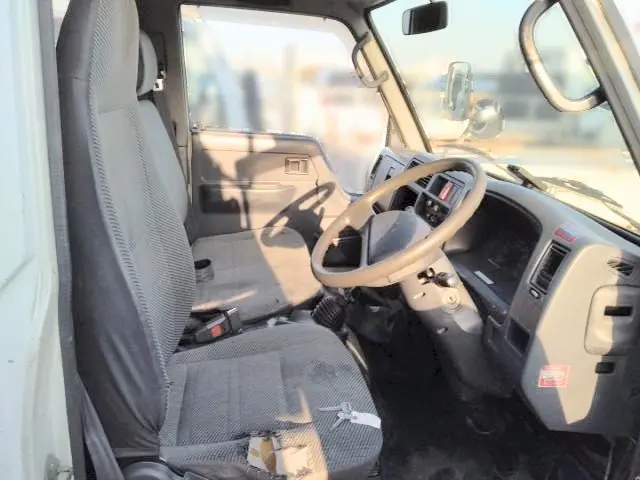 トヨタ トヨエース GB-YY211(2WD)の写真15