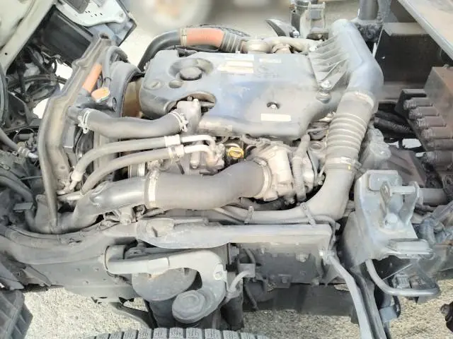 いすゞ エルフ BKG-NKR85AN(2WD)の写真25