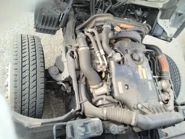 いすゞ エルフ BKG-NKR85AN(2WD)の写真26