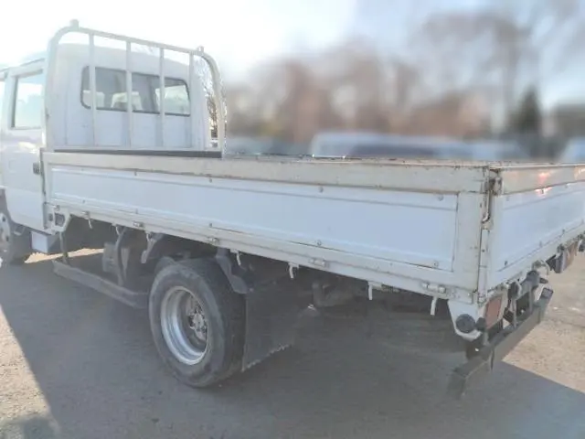 いすゞ エルフ PB-NKR81AR(2WD)の写真22