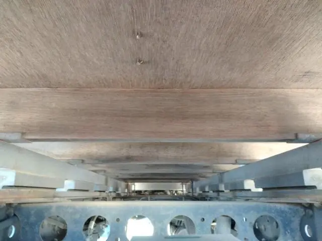 いすゞ エルフ PB-NKR81AR(2WD)の写真33