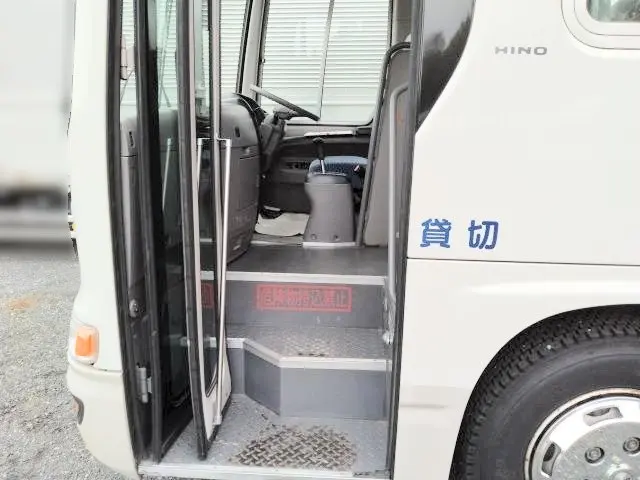 日野 メルファ KK-RR1JJEA(2WD)の写真17