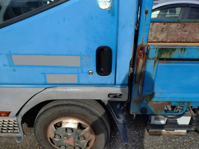 三菱 キャンター KC-FE507B(2WD)の写真16