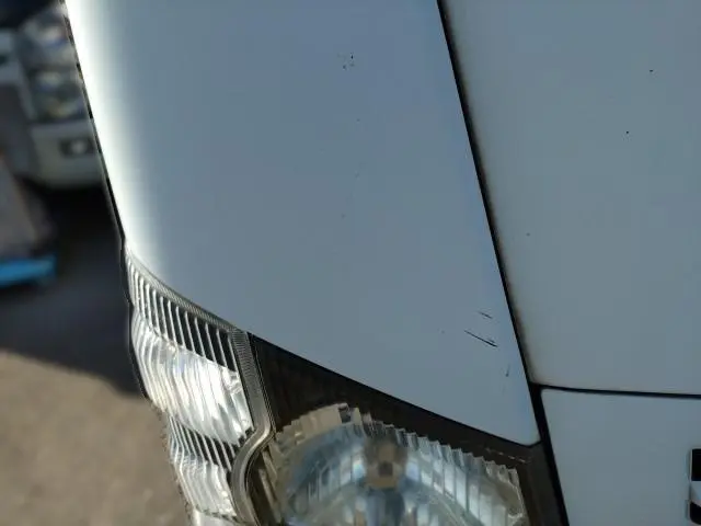 いすゞ エルフ PB-NKR81AN(2WD)の写真18
