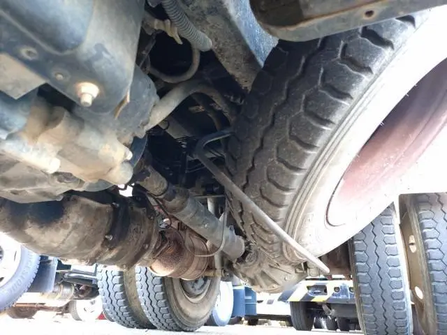 いすゞ エルフ PB-NKR81AN(2WD)の写真43