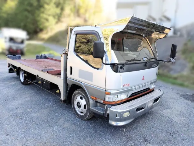 三菱 キャンター KC-FE639F(2WD)の写真4