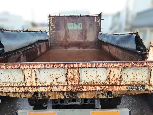 いすゞ フォワード PB-FRR35C3S(2WD)の写真17