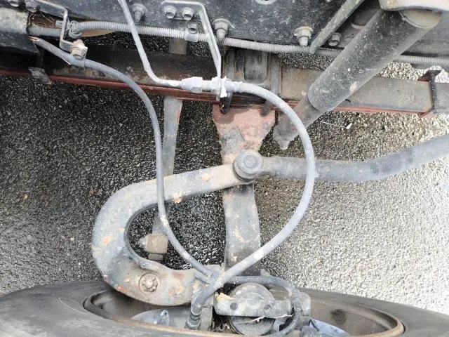 いすゞ フォワード PB-FRR35C3S(2WD)の写真30