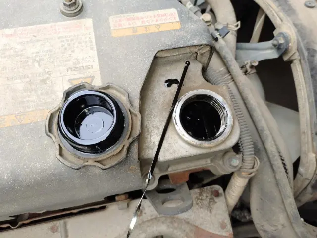 いすゞ フォワード PB-FRR35C3S(2WD)の写真35