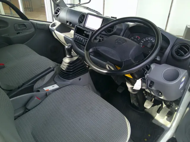日野 デュトロ TKG-XZC675M(2WD)の写真25
