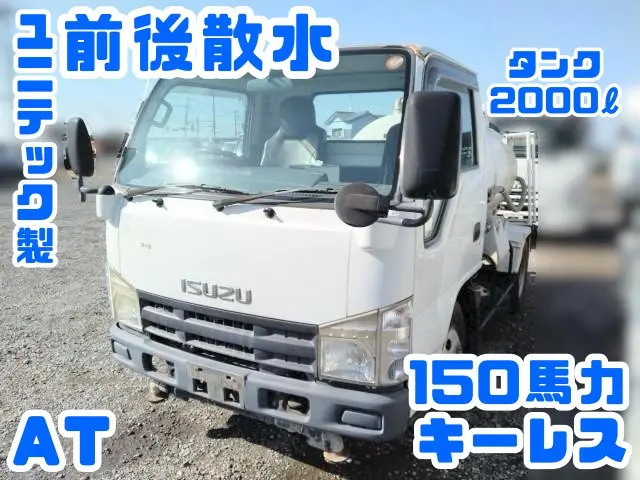 いすゞ エルフ BKG-NKR85AN(2WD)の写真1