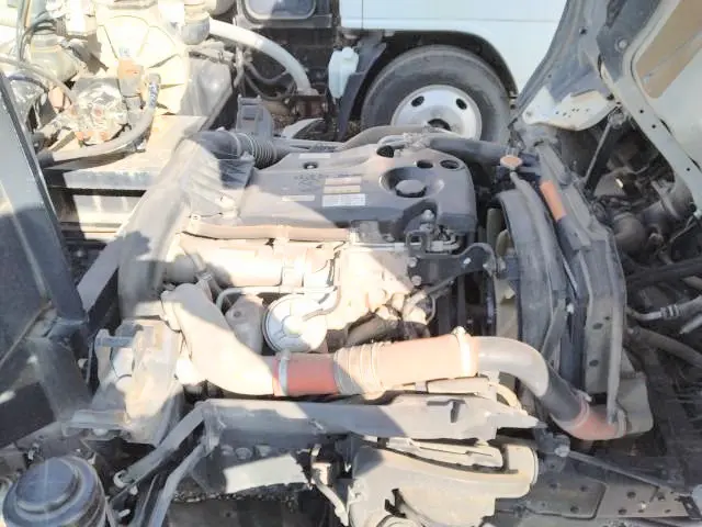 いすゞ エルフ BKG-NKR85AN(2WD)の写真23