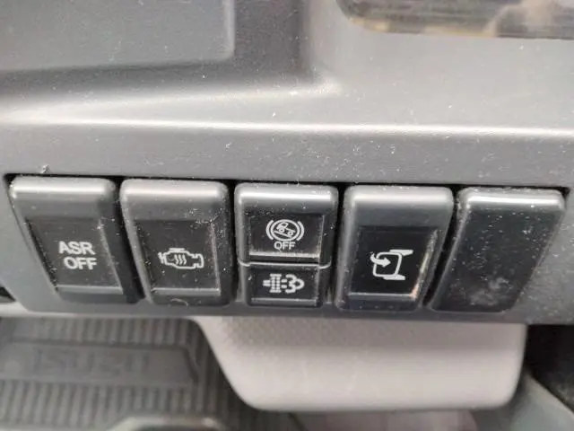 いすゞ エルフ TKG-NKR85AN(2WD)の写真11