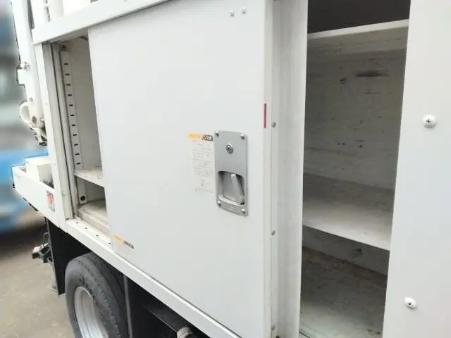 いすゞ エルフ TKG-NKR85AN(2WD)の写真25