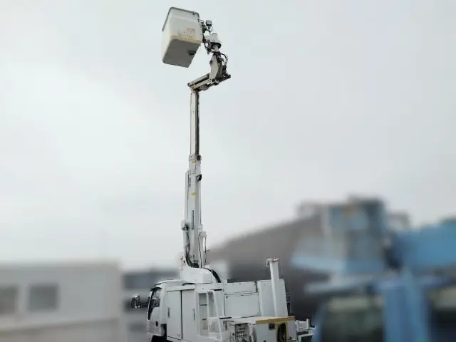 いすゞ エルフ TKG-NKR85AN(2WD)の写真26