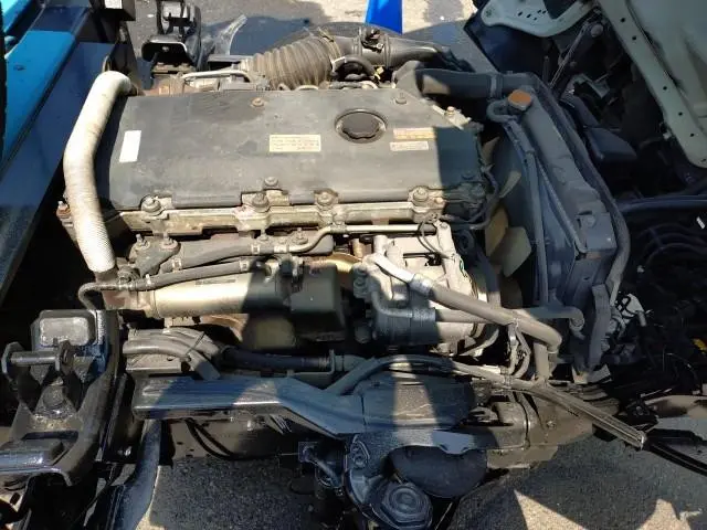 いすゞ エルフ PB-NKR81AN(2WD)の写真34