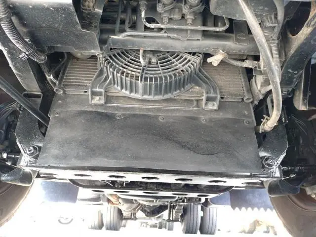 いすゞ エルフ PB-NKR81AN(2WD)の写真36