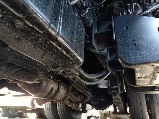 いすゞ エルフ PB-NKR81AN(2WD)の写真42