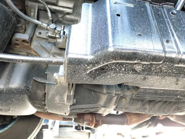 いすゞ エルフ PB-NKR81AN(2WD)の写真43