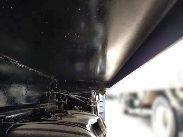 いすゞ エルフ PB-NKR81AN(2WD)の写真44