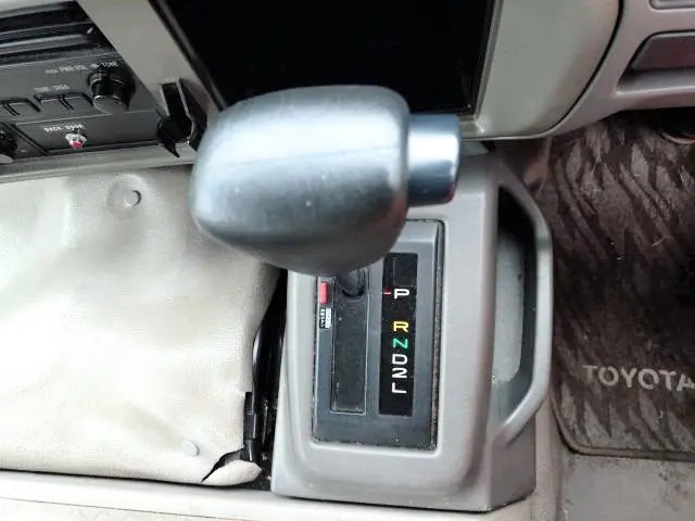 トヨタ コースター KK-HZB50(2WD)の写真11
