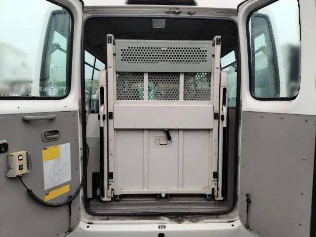 トヨタ コースター KK-HZB50(2WD)の写真28