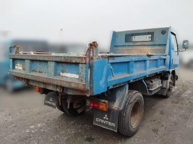 三菱 キャンター KC-FE517BD(2WD)の写真5