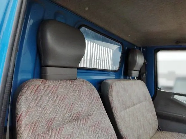 三菱 キャンター KC-FE517BD(2WD)の写真10