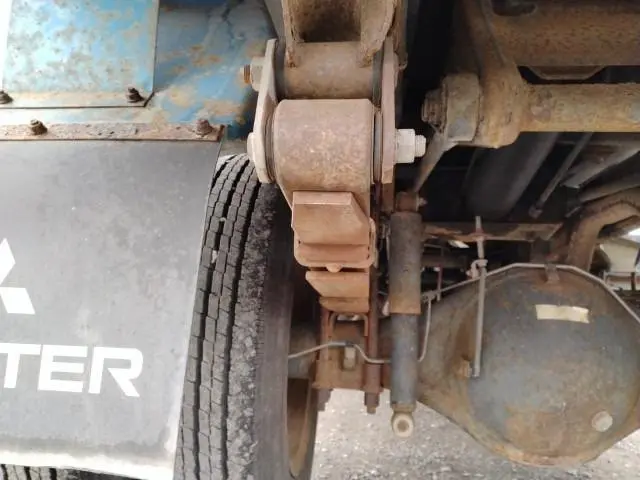 三菱 キャンター KC-FE517BD(2WD)の写真20