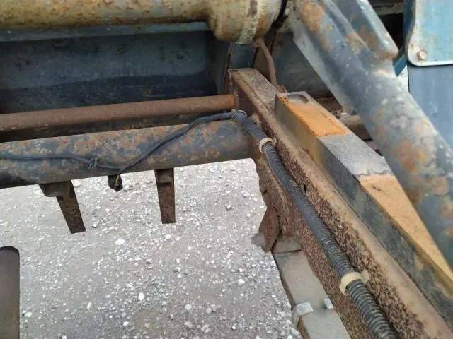 三菱 キャンター KC-FE517BD(2WD)の写真36